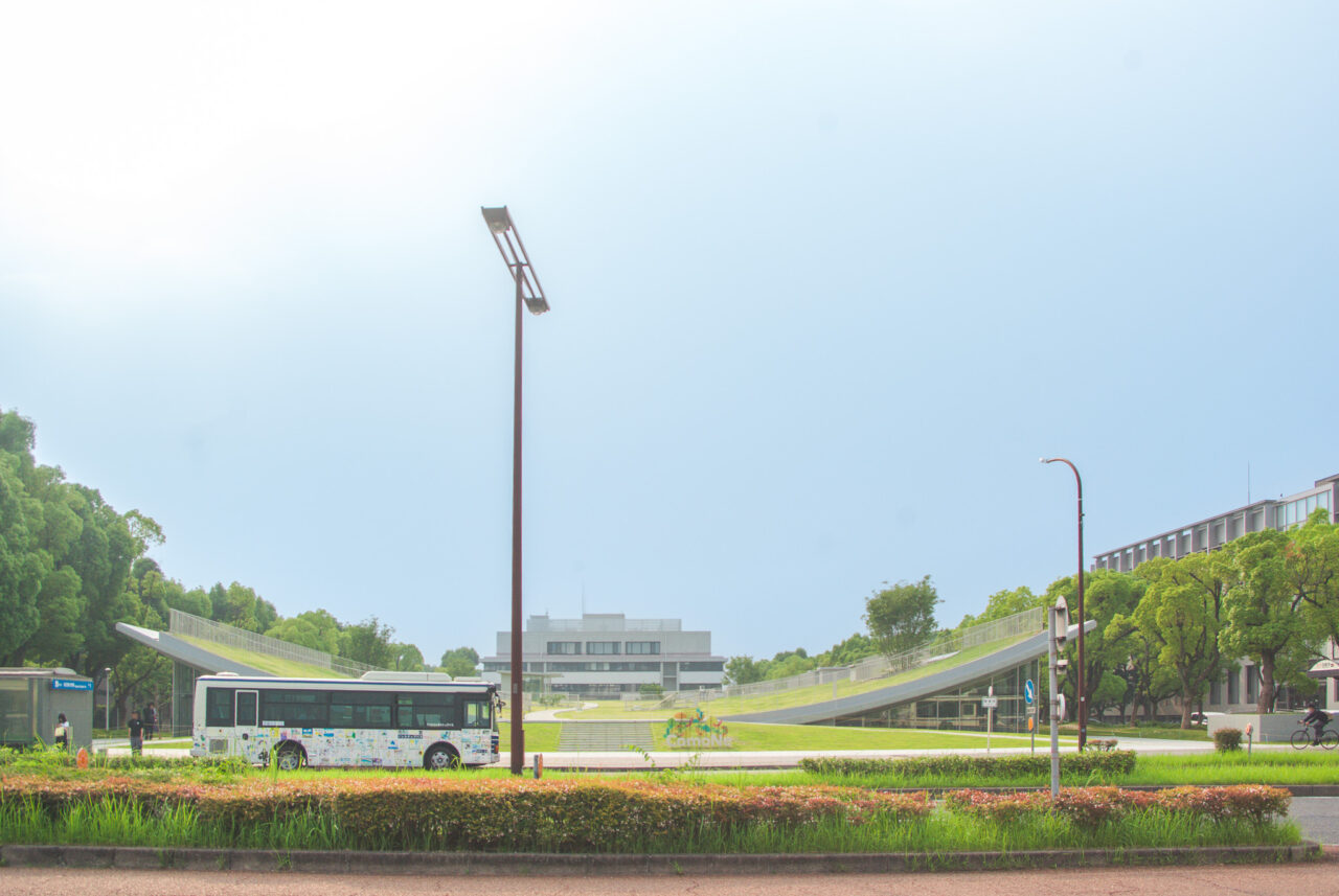 名古屋大学