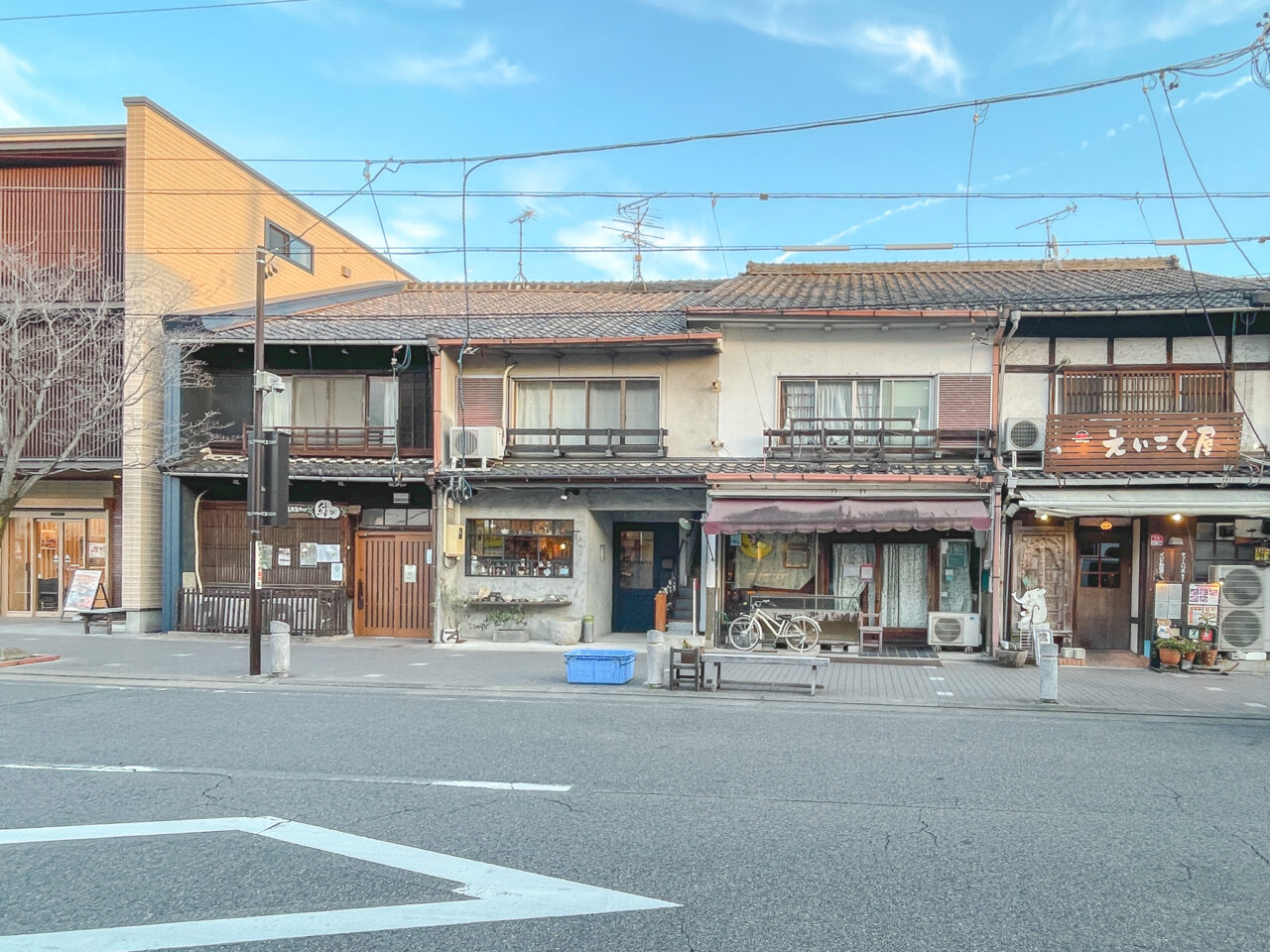 覚王山商店街