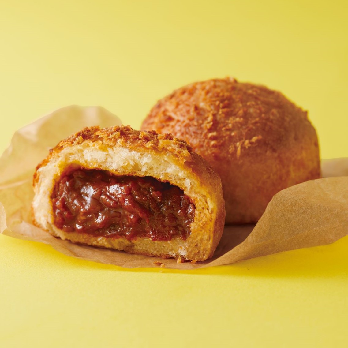 〈焼き〉海老カレーパン