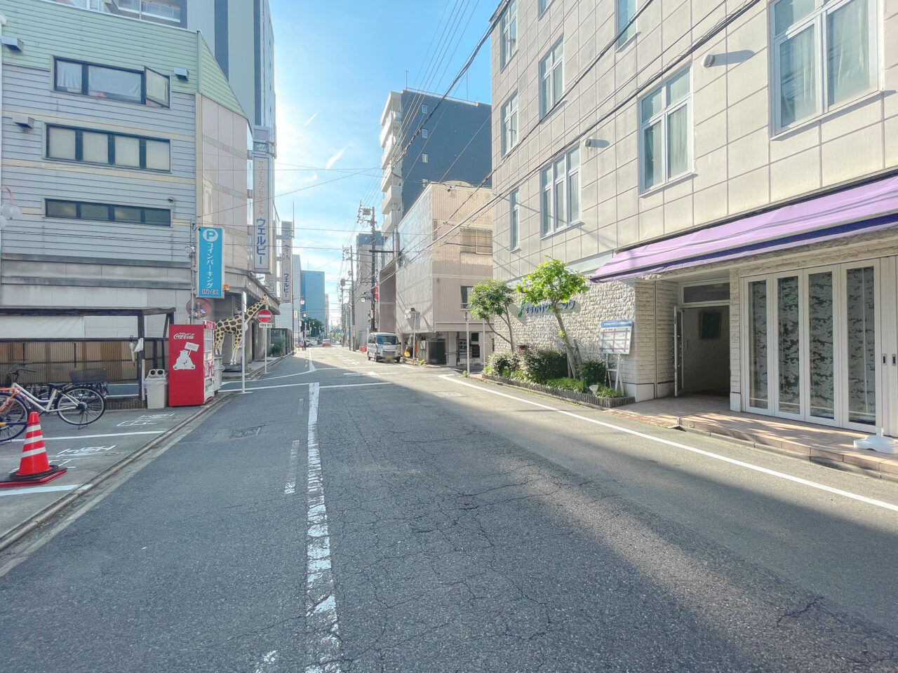 PURPLE DAY CAFE