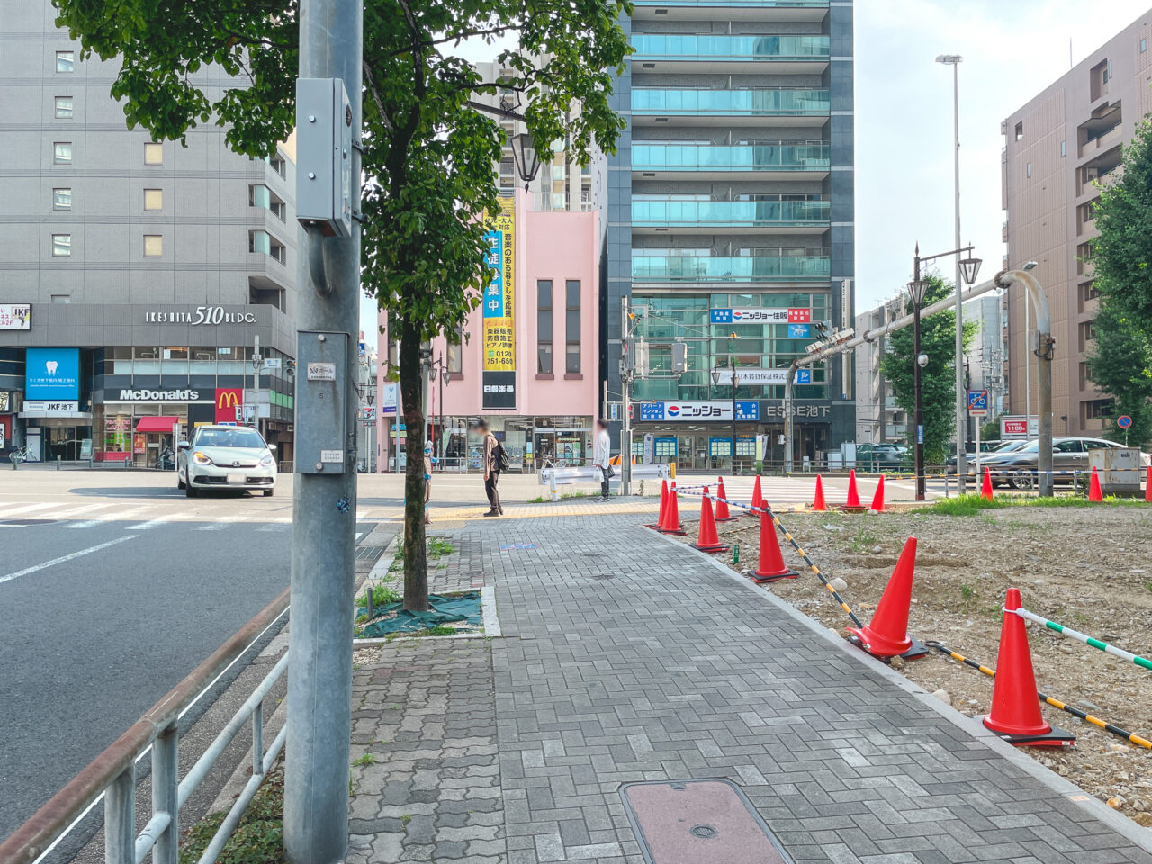 池下駅前