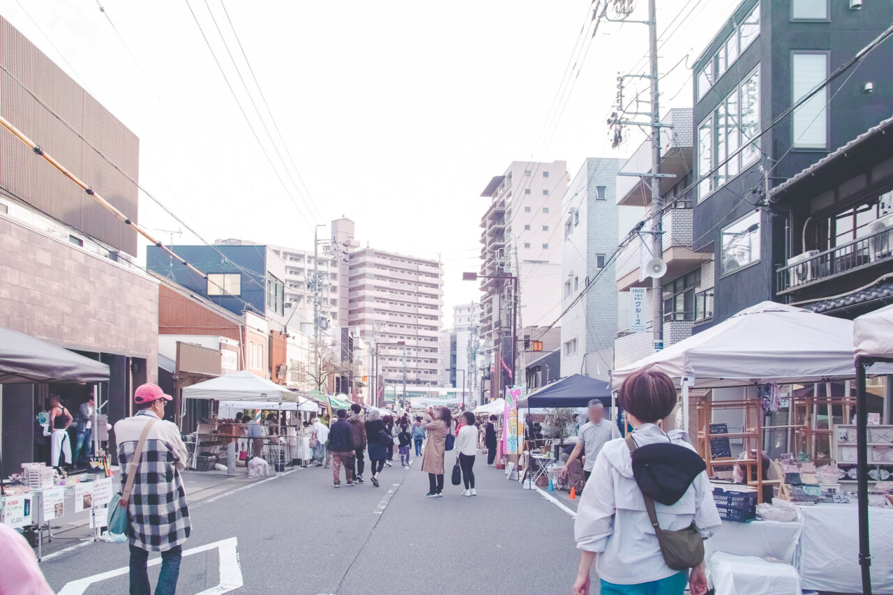 覚王山商店街